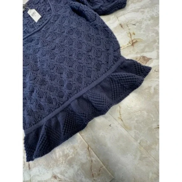 Ann Taylor XS knit top navy square collar cotton blend eyelet New! - Picture 3 of 7
